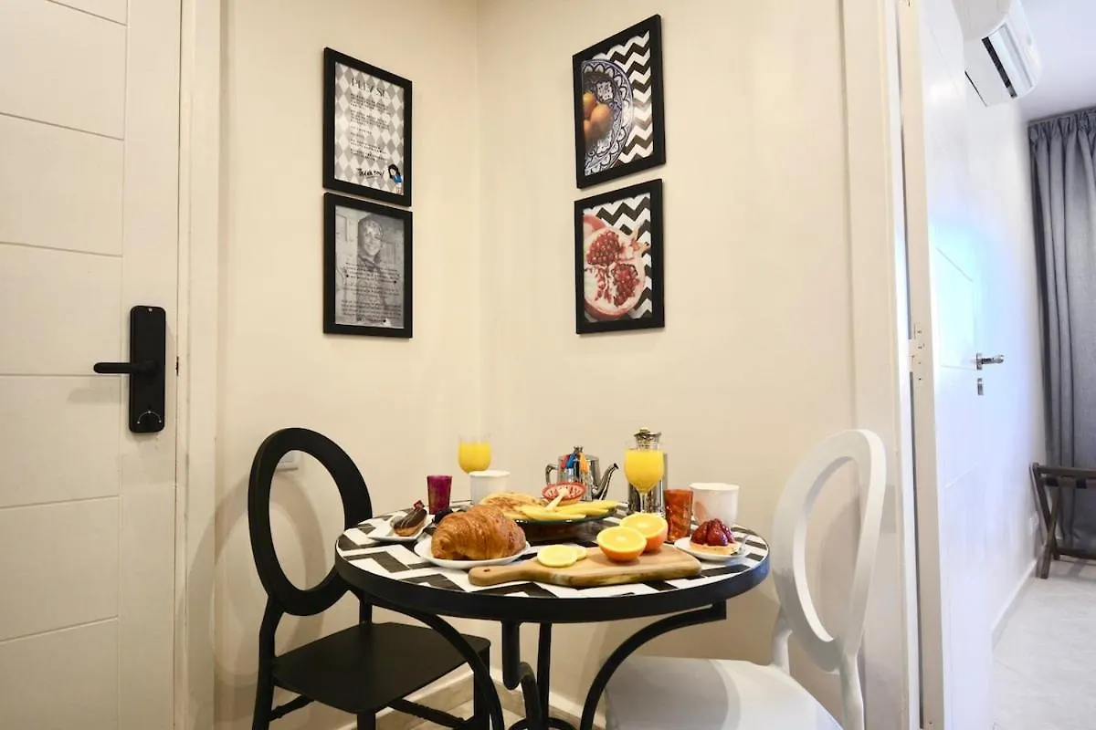 Lalla Homes Pink Gueliz 마라케시 0*,